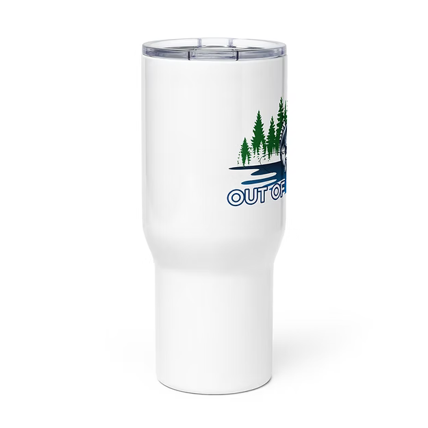 Travel mug with a handle